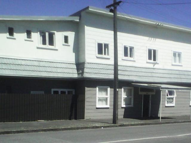 Apartment for rent in Fairdown, West Coast