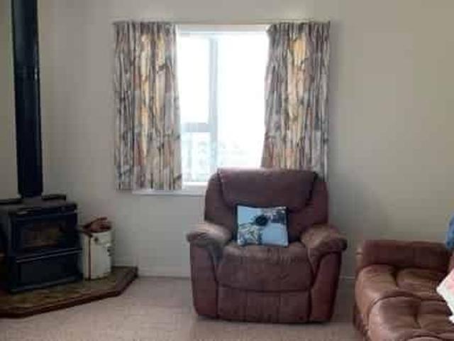House for rent in Fairdown, West Coast