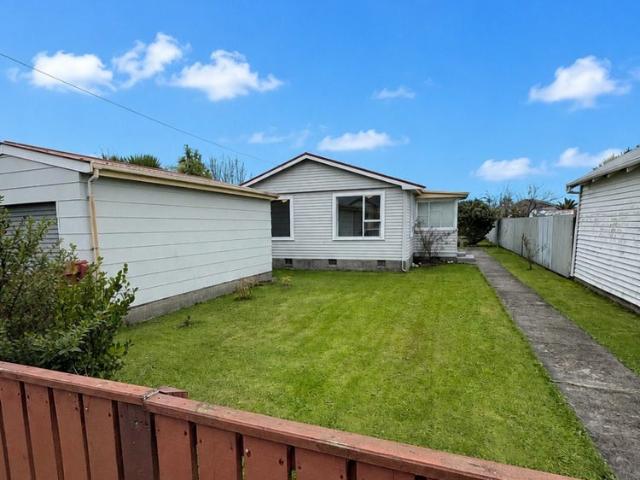 House for rent in Fairdown, West Coast