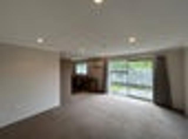 Apartment for rent in Fairdown, West Coast