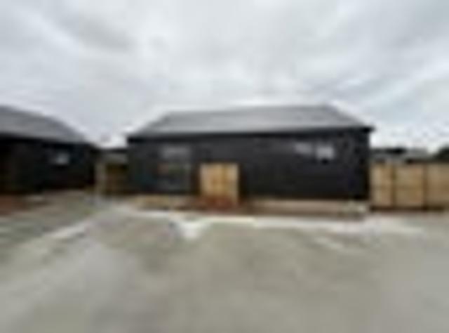 House for rent in Fairdown, West Coast