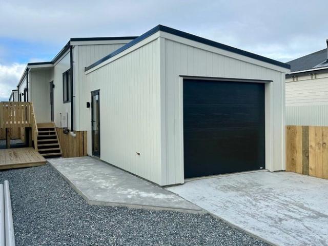 Apartment for rent in Fairdown, West Coast
