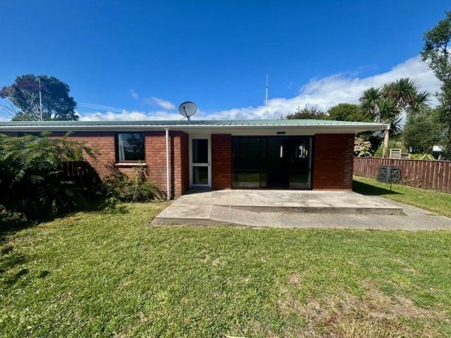 Apartment for rent in Fairdown, West Coast