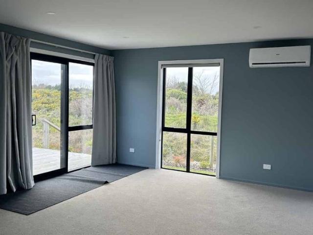 House for rent in Fairdown, West Coast
