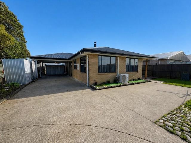 House for rent in Fairdown, West Coast