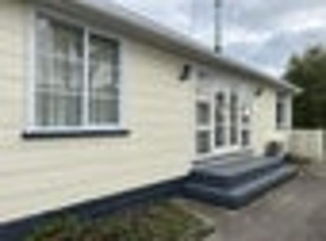 House for rent in Fairdown, West Coast