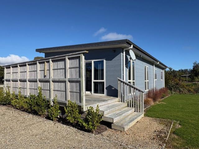 Apartment for rent in Fairdown, West Coast