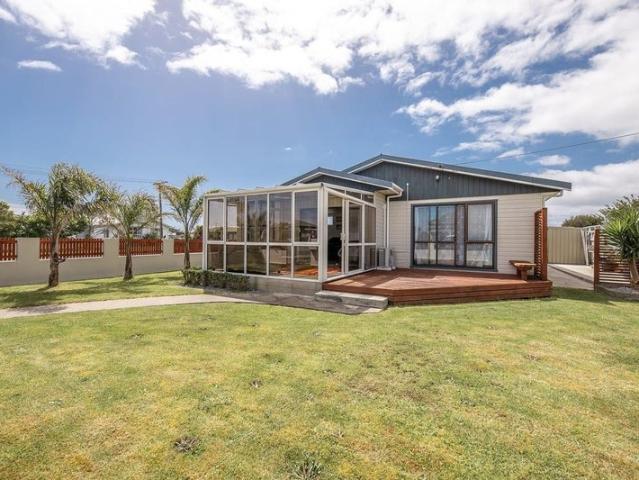 House for rent in Fairdown, West Coast