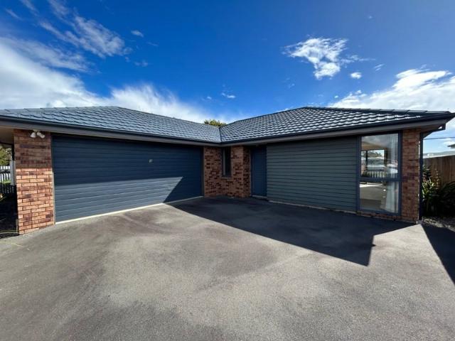 House for rent in Fairdown, West Coast