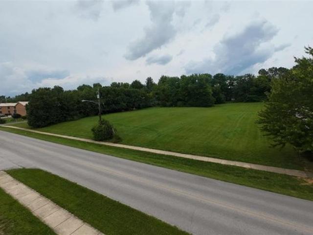 Land for sale in Cecilia, Kentucky