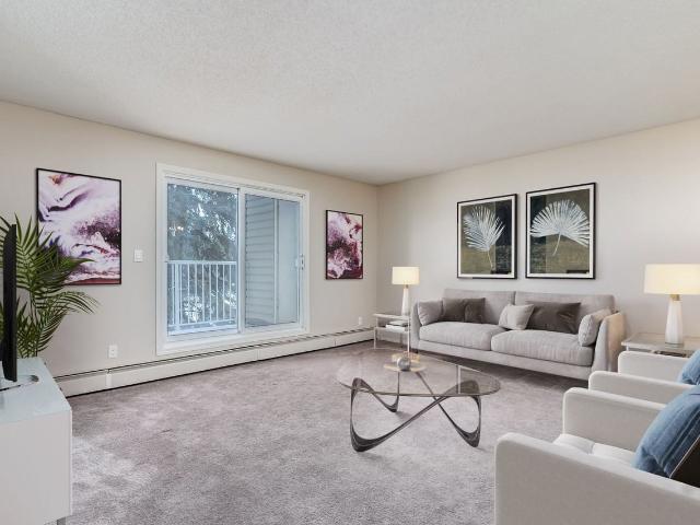 Apartment for rent in Wedgewood, Alberta