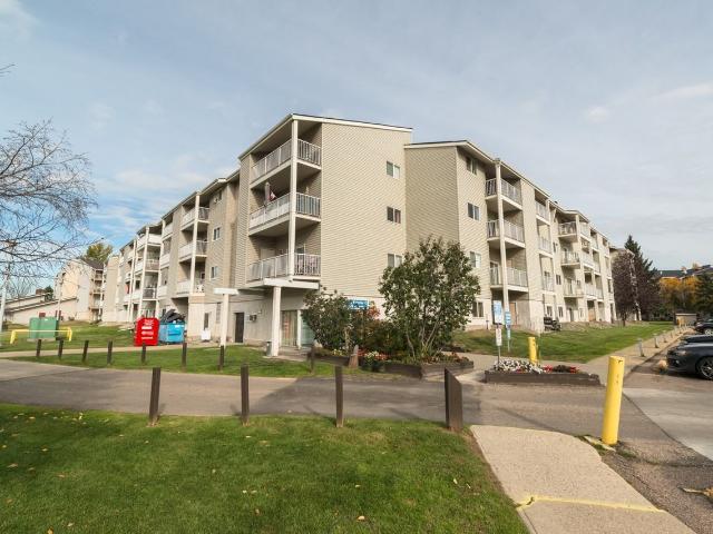 Apartment for rent in Wedgewood, Alberta