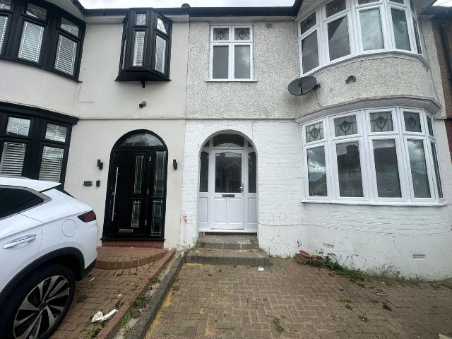 House for rent in Thames View, Greater London