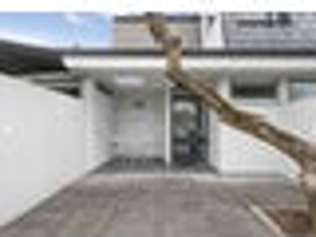 Townhouse for rent in Napier