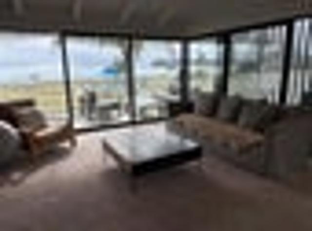 Townhouse for rent in Westshore, Napier City