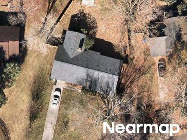 House for sale in Charleston