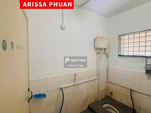 Residential House for sale in Country Heights Damansara, Kuala Lumpur