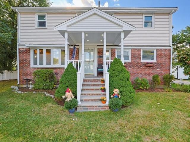 House for sale in Norwood, Norfolk County