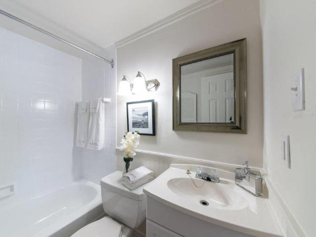 Apartment for rent in Kingston