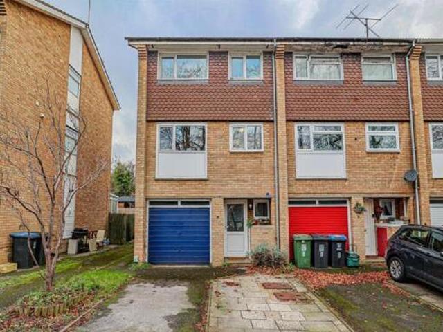 House for sale in Pouchen End, Hertfordshire