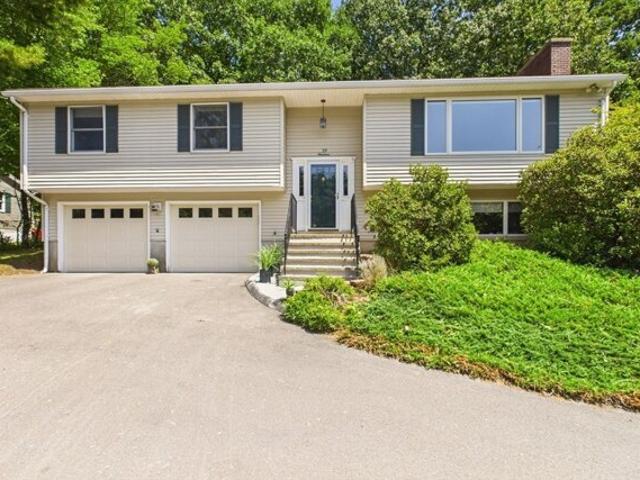 House for sale in Easthampton, Massachusetts