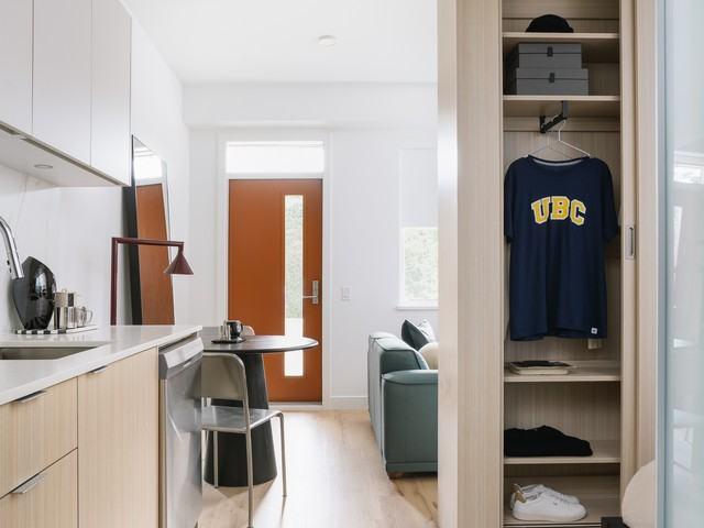 Apartment for rent in Vancouver, British Columbia