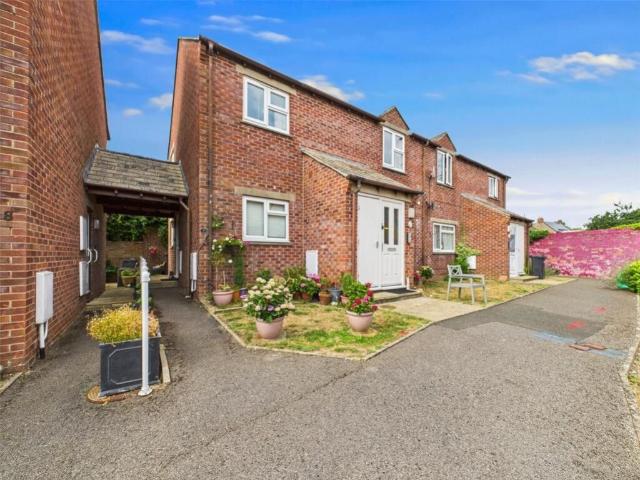 Apartment for rent in Selsley, School House