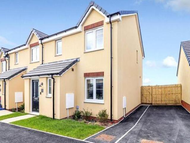 House for sale in Brandis Corner, Devon