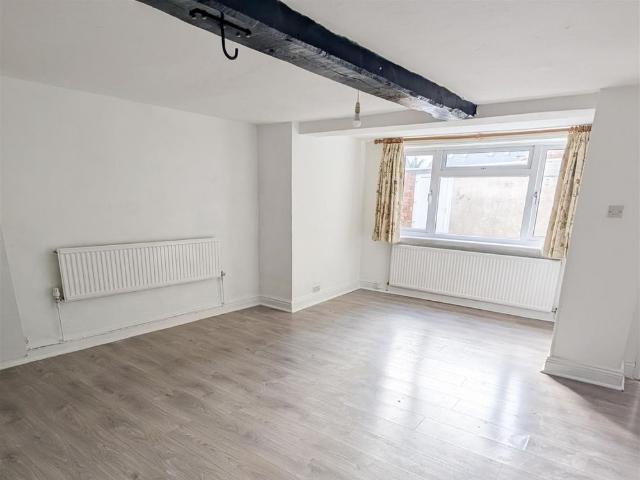 House for rent in Selsley, School House