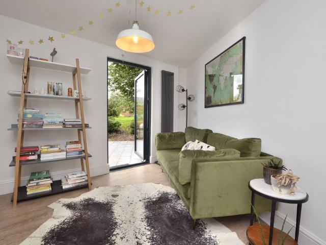 House for rent in Selsley, School House