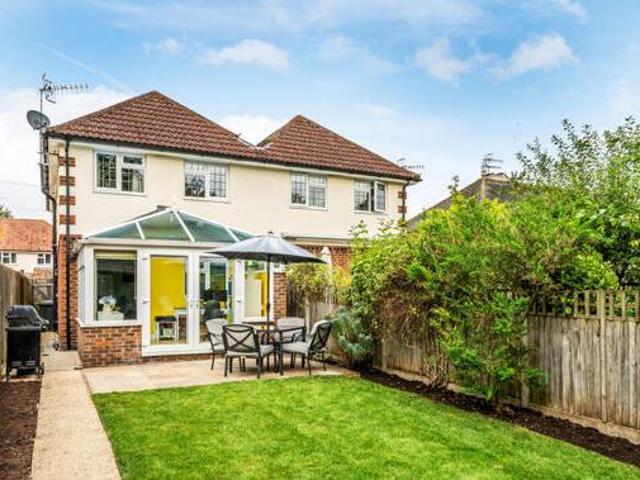 House for sale in The Butts, Kent