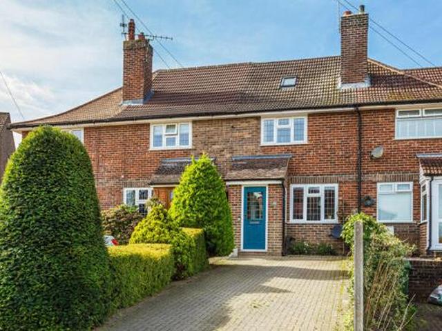 House for sale in The Butts, Kent