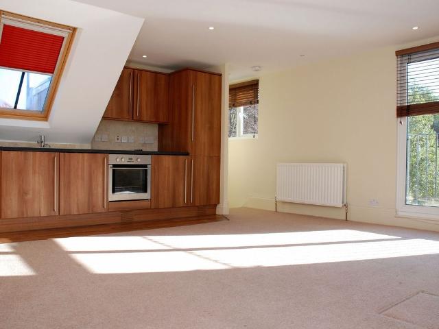 Studio for rent in London Borough of Lambeth, Greater London