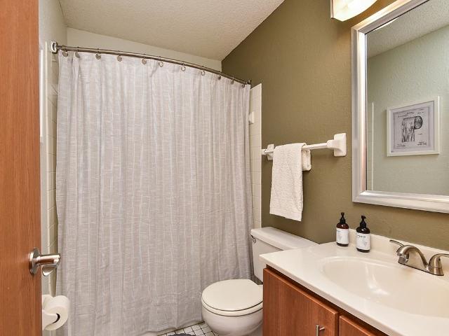 Apartment for rent in Hennepin, Minnesota