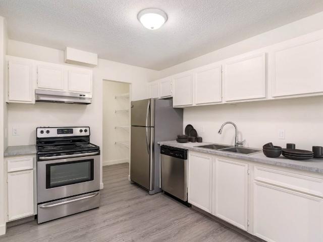 House for rent in Wedgewood, Alberta
