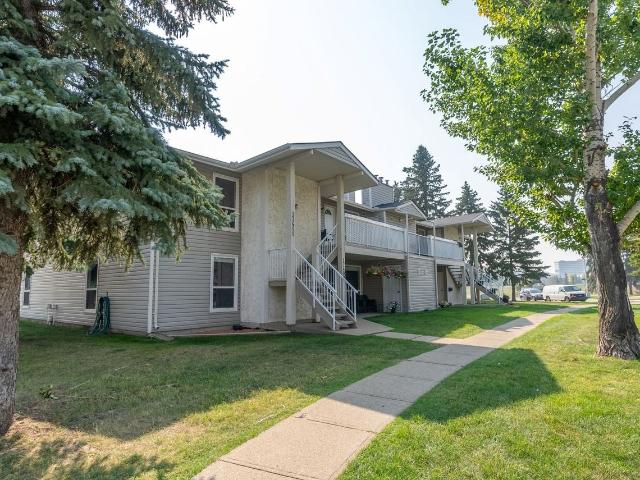 House for rent in Wedgewood, Alberta