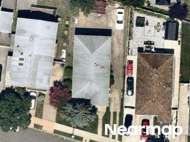 House for sale in Staten Island, New York
