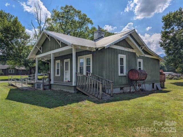 House for sale in Waynesville