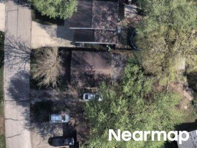 House for sale in Will-O-Bee-on-the-Lake, Willoughby