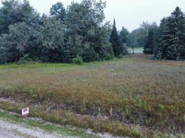 Land for sale in Oscoda