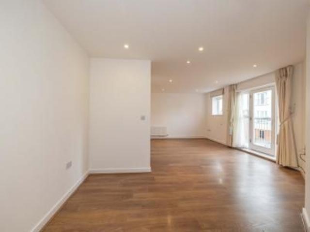 Apartment for rent in Barracks, Canterbury