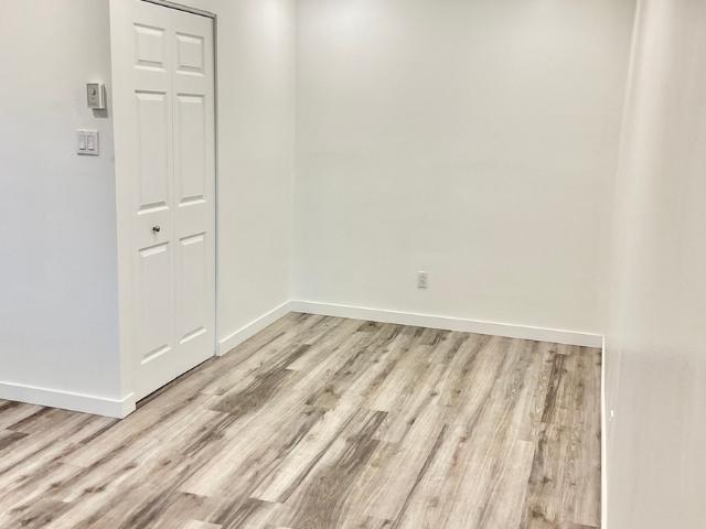Apartment for rent in Dollard-des-ormeaux, Quebec
