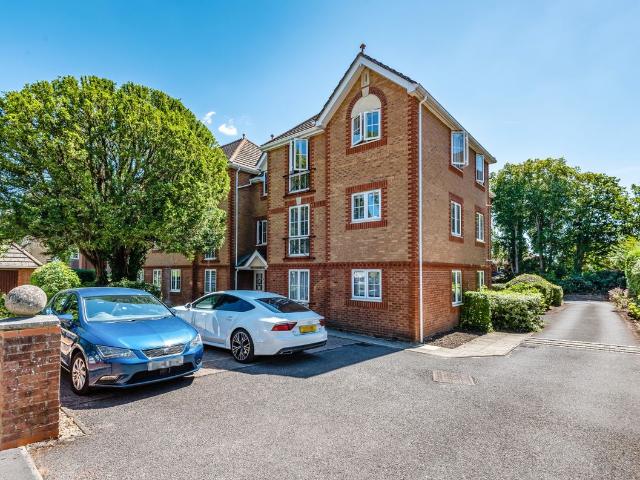 Apartment for rent in Westwood Park, City Of Southampton