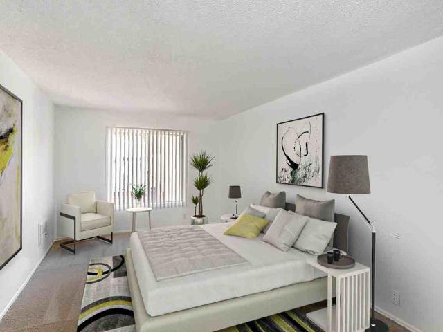 Apartment for rent in Canoga Park, California