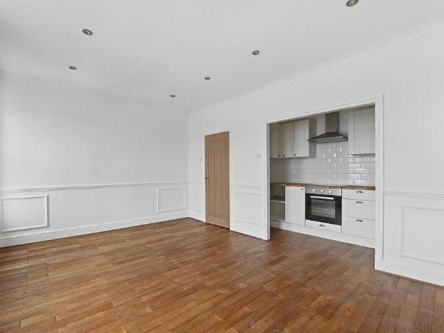 Apartment for rent in South Kensington, Greater London