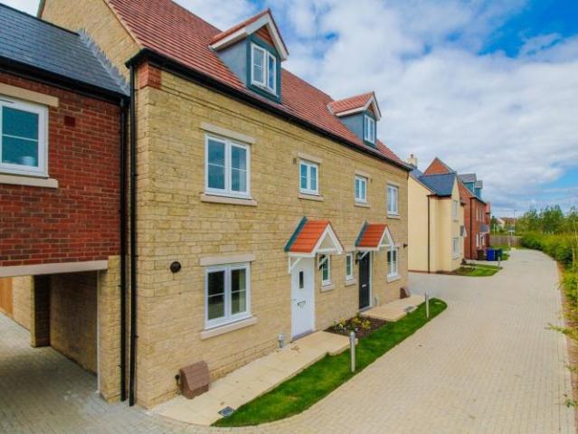 House for rent in Chesterton, Evershot
