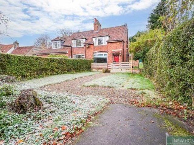 House for sale in Wellington Hill, Leeds