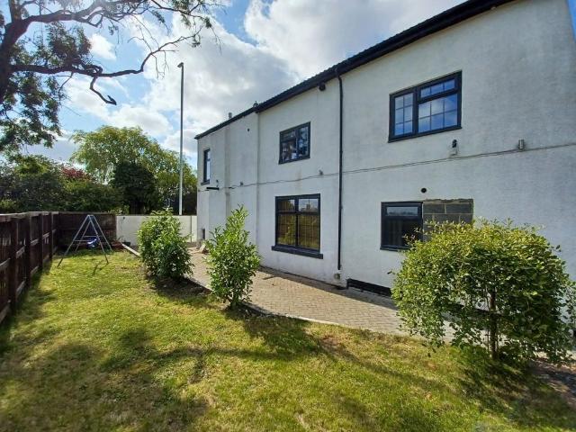 House for rent in Red Hall, Leeds