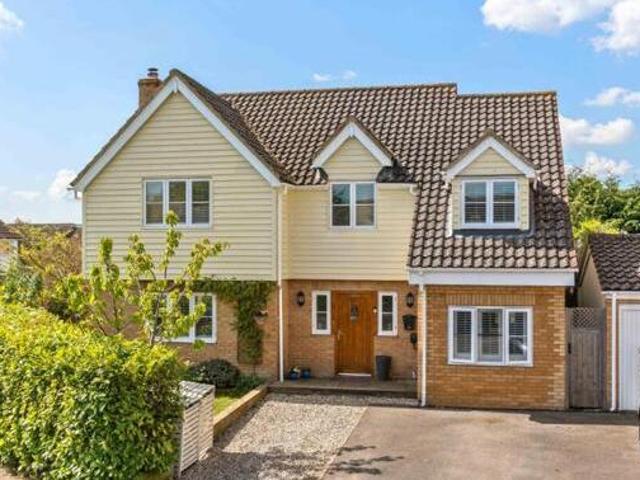 House for sale in Lyons, Greater London