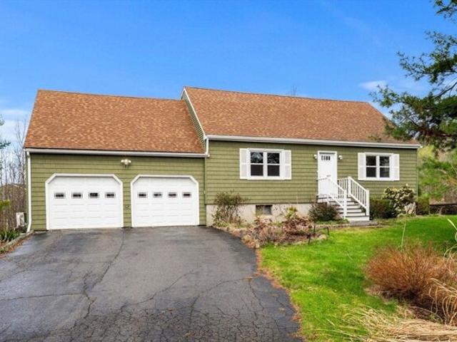 House for sale in Rowley, Massachusetts